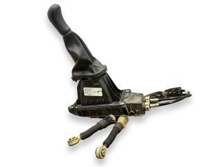 кулиса Dacia Sandero Stepway 2 поколение [рестайлинг] 2018, 1.5 л., DCi, K9K 626, дизель, 5МКПП, noir / 676, хетчбэк 5 дв., передний привод, правый руль, 349016019R