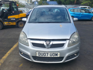 Opel Zafira 2 поколение (B)