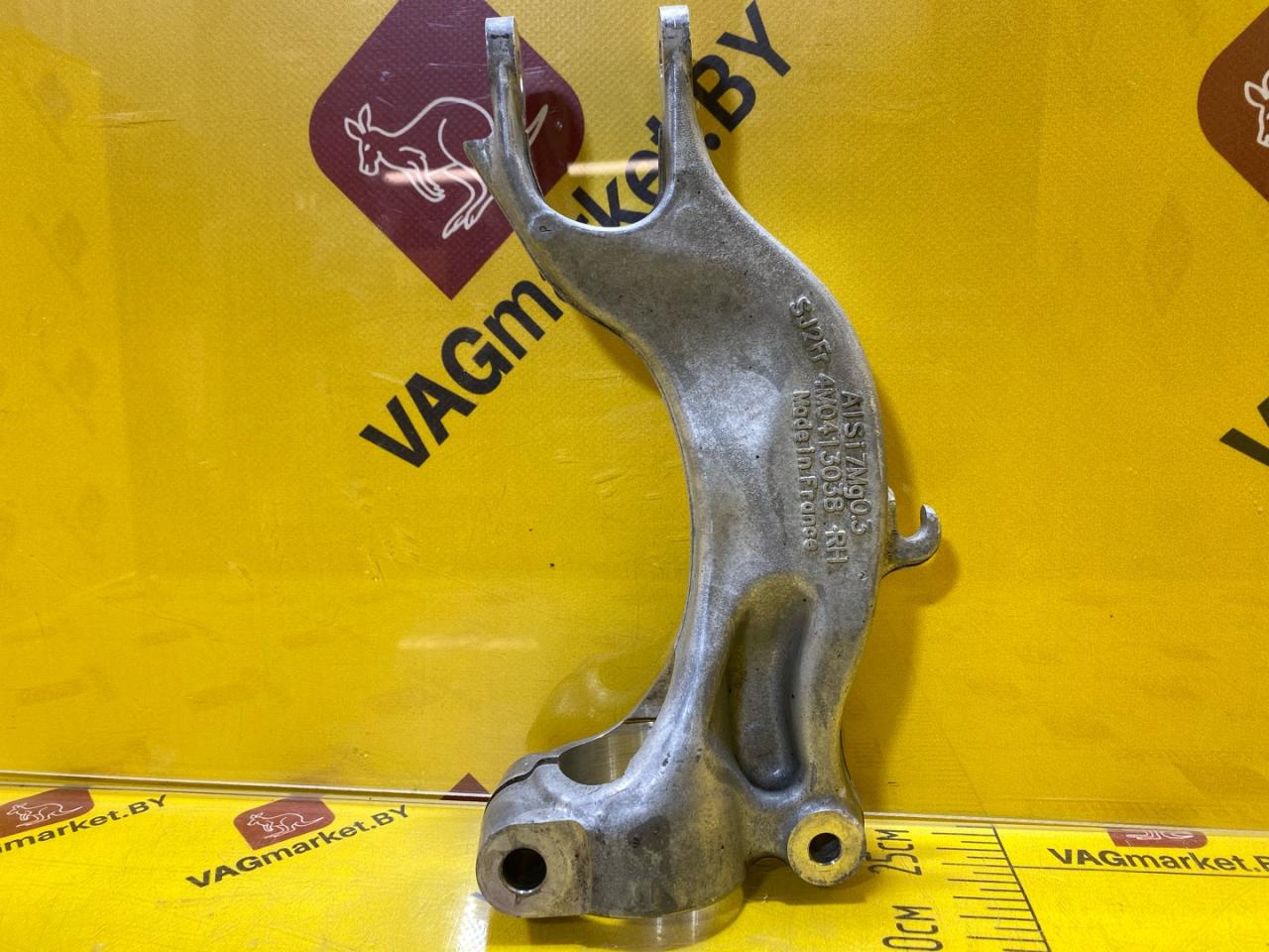 вилка амортизатора Audi A8 D5 2019, 3.0 л., дизель, 4M0413038H - фото №1