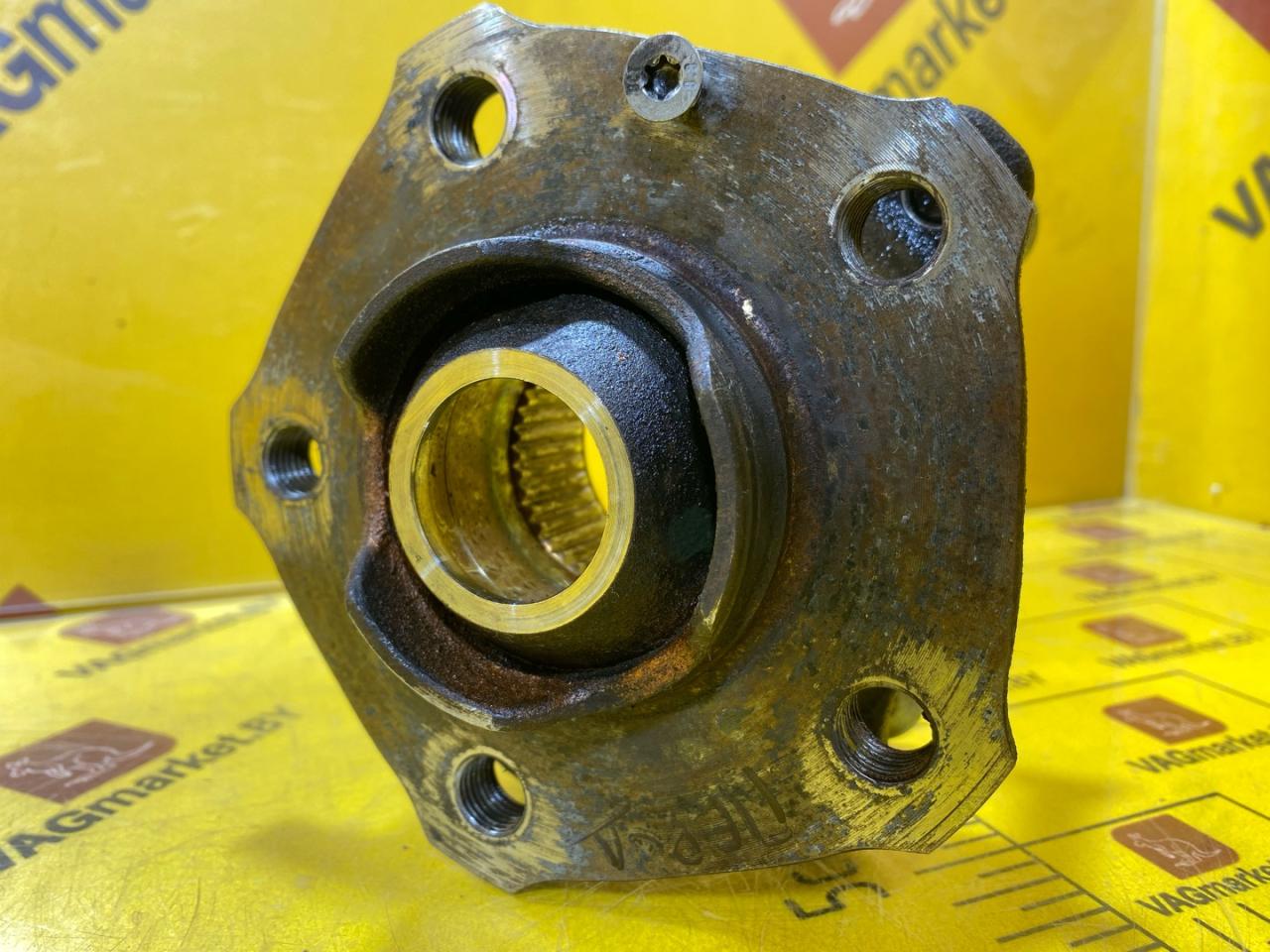 ступица передняя Audi A8 D5 2019, 3.0 л., дизель, 4M0498625F - фото №1