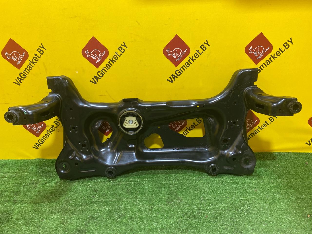 балка подвески передняя (подрамник) Volkswagen T-Roc 1 поколение 2022, 2.0 л., бензин, 5WA199315F - фото №1