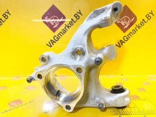 кулак задний правый Audi Q3 F3 (2018 - 2026), 5QF505436F