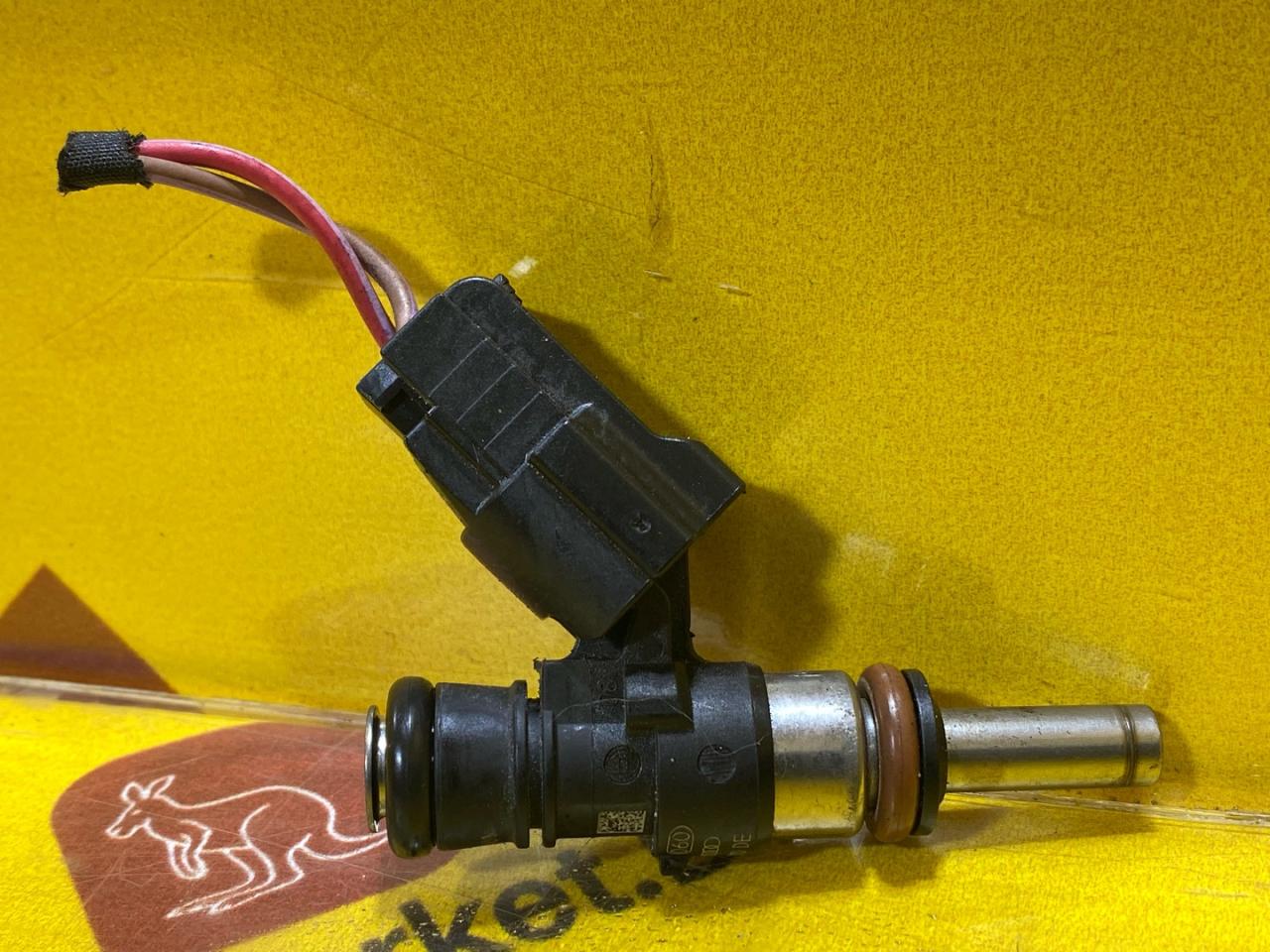 форсунка Volkswagen T-Roc 1 поколение 2022, 2.0 л., бензин, 06L906031A - фото №1