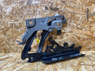 петля капота правая Audi Q5 FY 2018, 2.0 л., дизель, 80A823302B