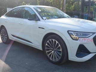Audi e-tron Sportback 1 поколение