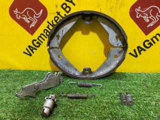 колодки стояночного тормоза Audi Q7 4L [рестайлинг] 2012, 3.0 л., дизель, 7L0698525