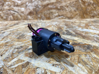 Датчик педали тормоза (лягушка) Audi Q7 4L [рестайлинг] 2014, 3.0 л., дизель, 4F0945459B