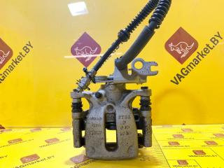 суппорт задний правый Volkswagen Caddy 4 поколение 2016, 1.4 л., бензин, 2K5615424A