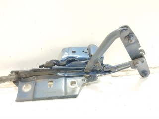 петля капота левая Opel Insignia B [рестайлинг] 2023, 1.5 л., дизель, АКПП, универсал, 39126608