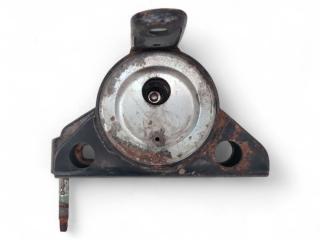 подушка крепления двигателя Chevrolet Matiz 2 поколение 2006, 1.0 л., бензин, 96484903