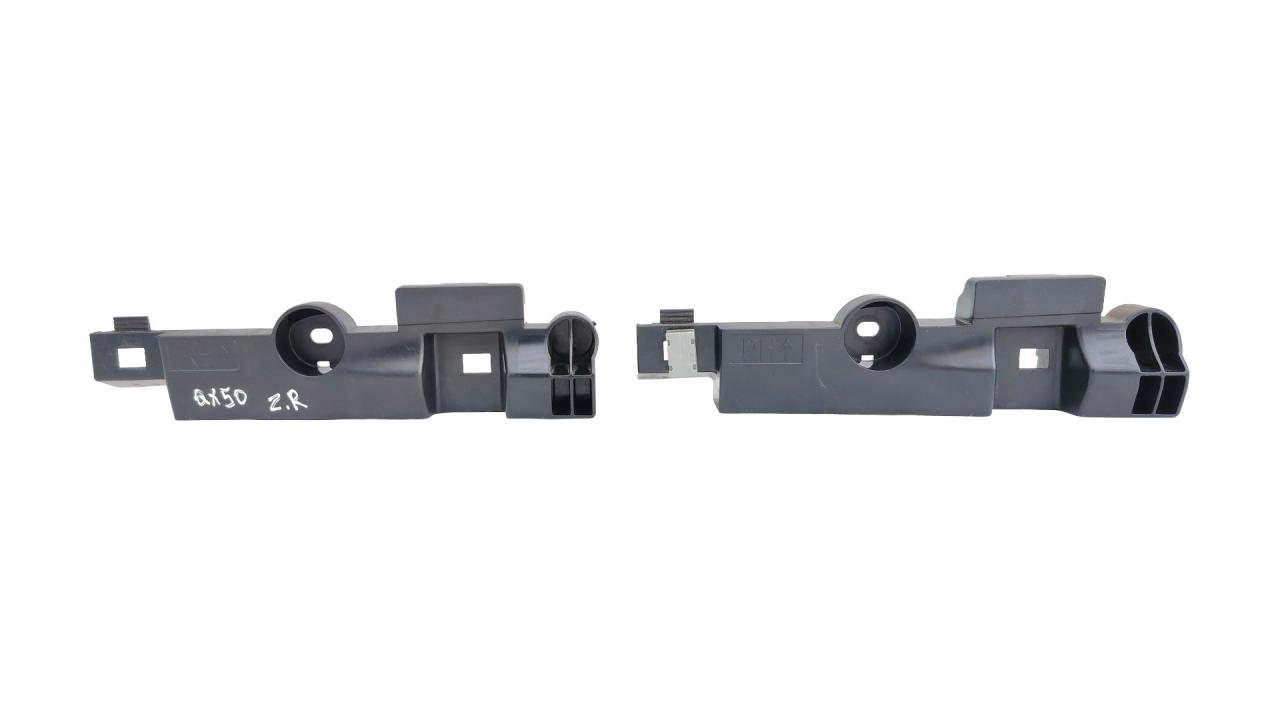 кронштейн (крепление) Infiniti QX50 P71A 2020, 2.0 л., бензин, АКПП, полный привод, 828D65NA0A - фото №1