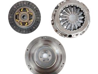 комплект сцепления Toyota Auris 2 поколение 2014, 1.4 л., дизель, МКПП