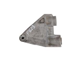 кронштейн генератора Chevrolet Lacetti 1 поколение 2005, 1.6 л., F16D3, бензин, 96490467