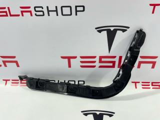 Крепление бампера заднего Tesla Model 3 1 поколение 2019, 1083988-00-I, 1083990-00-K
