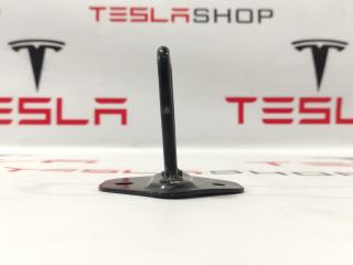 петля замка капота Tesla Model S 1 поколение [2-й рестайлинг] (2021 - 2026), 1586544-00-A