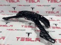 передняя панель крепления облицовки (телевизор) Tesla Model 3 1 поколение 2022, 1110240-00-B, 1118289-00-J, 1083501-00-B - фото №2