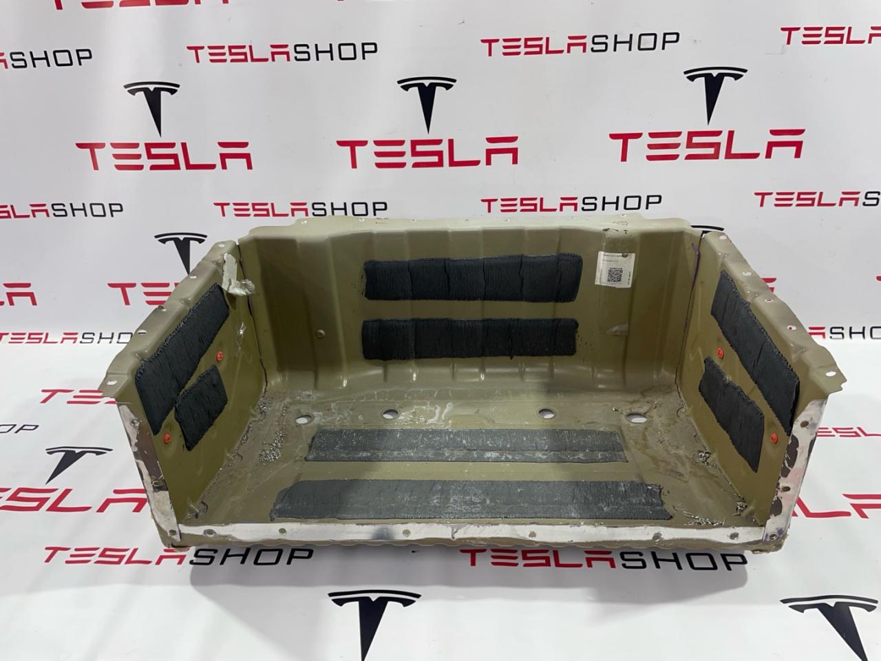 задняя часть кузова (тазик) Tesla Model 3 1 поколение 2019, 1095966-S0-A - фото №1