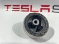 Сайлентблок кронштейна компрессора кондиционера Tesla Model 3 1 поколение 2020, 1506443-00-D, 1500696-00-B - фото №3