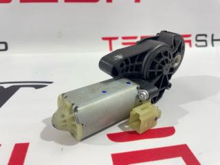 Электродвигатель регулировки угла наклона спинки водит./пассаж. Tesla Model X 1 поколение [рестайлинг] 2022, 1079773-00-B