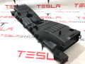 Воздуховод центрального радиатора Tesla Model S 1 поколение [рестайлинг] 2016, 1058073-00-B, 1058074-00-B, 1007261-00-D, 1007258-00-D - фото №3
