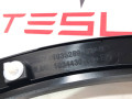 накладка колесной арки передний правый Tesla Model X 1 поколение 2018, 1035289-00-H, 1034430-00-F - фото №5