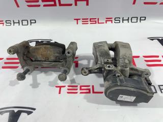 суппорт задний левый Tesla Model 3 1 поколение 2019, 1044623-00-H