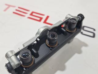 камера переднего обзора Tesla Model X 1 поколение [рестайлинг] 2022, 1593803-00-B, 1593803-00-C