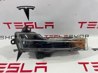 фара противотуманная правая Tesla Model 3 1 поколение 2019, 1077392-00-F, 1507931-00-C