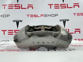 суппорт передний левый Tesla Model 3 1 поколение 2019, 1044621-00-D, 1044721-00-D