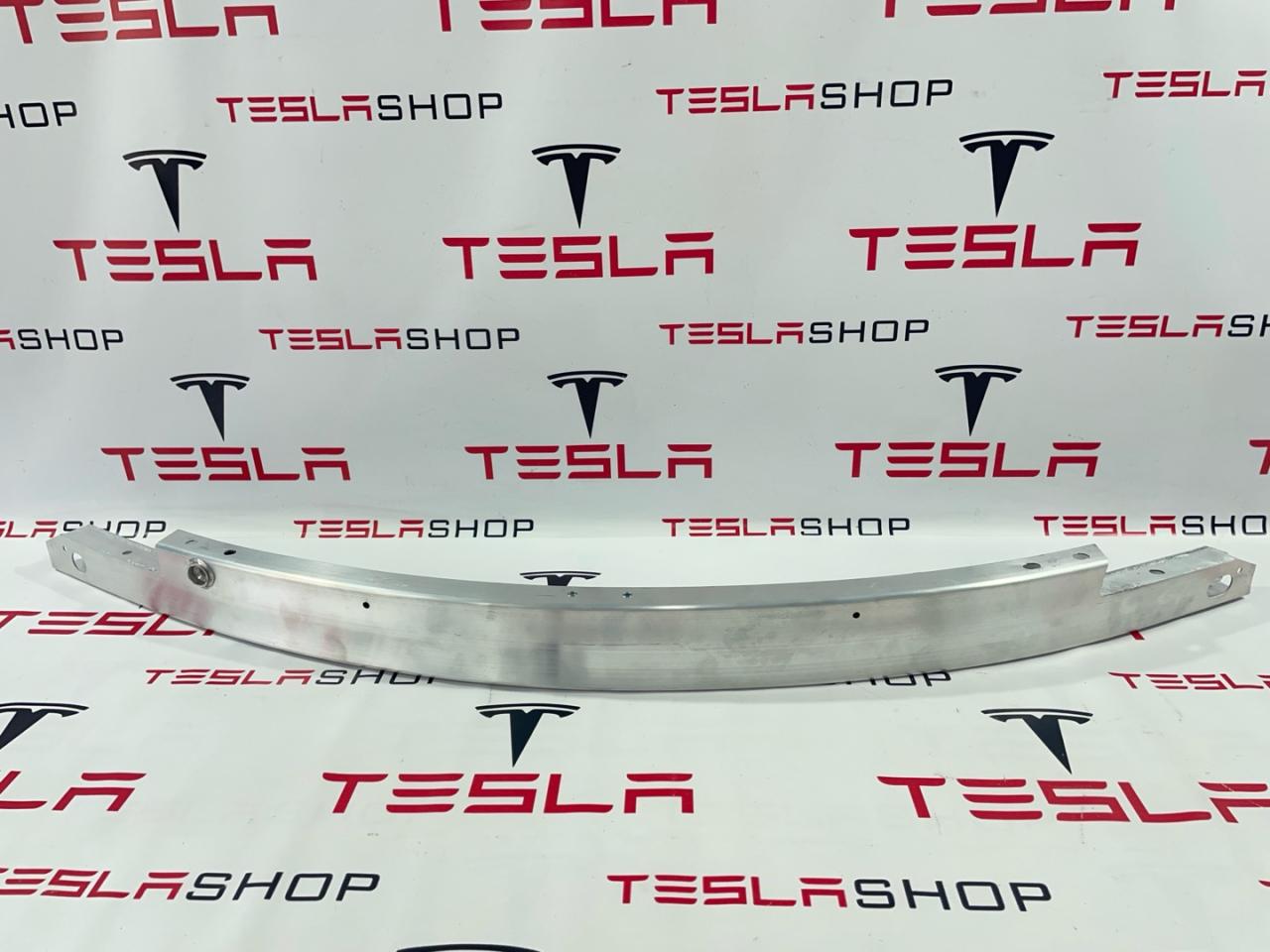 усилитель бампера переднего Tesla Model 3 1 поколение 2019, 1104669-00-F, 1104667-00-F - фото №1