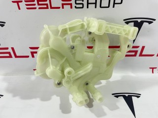 бачок кондиционера Tesla Model 3 1 поколение 2022, 1752119-03-B, 1591414-00-A, 1549902-00-C, 1750119-00-A, 1613703-00-B, 1752119-00-A, 1594005-00-A, 1588298-00-A