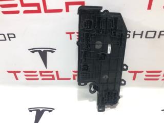 Блок управления BCM (Body Control Module) Tesla Model S 1 поколение [2-й рестайлинг] (2021 - 2026), 2486394-01-C, 1585699-00-B, 1585635-00-A, 1585694-00-C