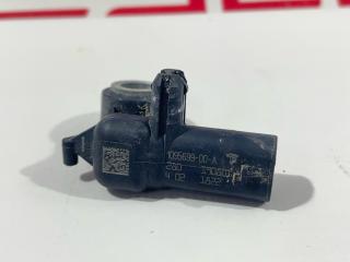 датчик удара Tesla Model 3 1 поколение 2019, 1095699-00-A
