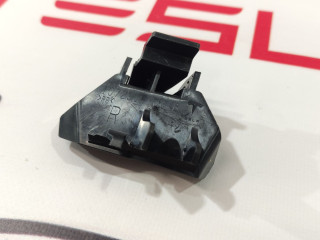 Крепление бампера переднего Tesla Model S 1 поколение [рестайлинг] (2016 - 2021), 1072914-00-B