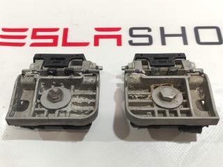 направляющая стеклоподъемника переднего Tesla Model 3 1 поколение (2017 - 2026), 1096620-14-J, 109662399J, 16937976