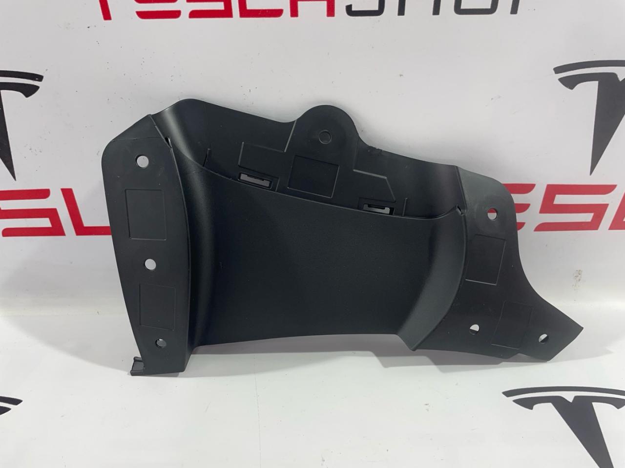 воздухозаборник Tesla Model 3 2 поколение 2024, 1781567-00-F, 1818918-00-F, 1818920-00-F - фото №1