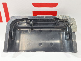 Крышка вентиляционного клапана багажника Tesla Model X 1 поколение 2017, 1068034-00-C