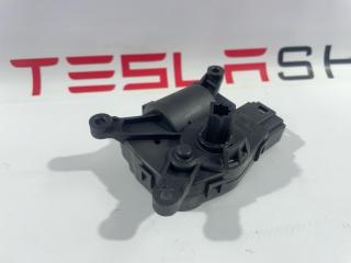 Сервопривод печки салона (печки) Tesla Model 3 1 поколение 2019, 1099999-00-H, T90439B