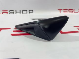 повторитель поворотов Tesla Model 3 1 поколение 2021, 1495865-20-D