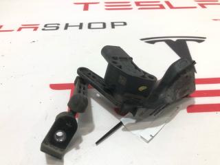 Датчик уровня пневмоподвески Tesla Model X 1 поколение [рестайлинг] 2022, 1420976-00-B, 1420975-00-B, 1420972-00-B