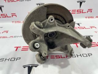 кулак задний правый Tesla Model 3 1 поколение 2019, 1044416-00-G