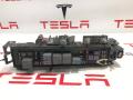 блок предохранителей Tesla Model X 1 поколение 2016, 1034405-02-E - фото №2