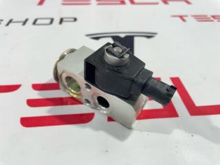 расширительный клапан кондиционера Tesla Model 3 1 поколение 2019, 1101878-00-A
