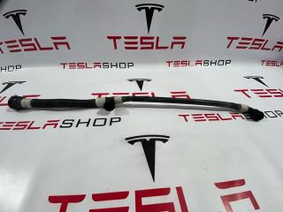 Патрубок системы охлаждения основной батареи Tesla Model 3 1 поколение 2019, 1077576-00-E
