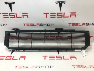 Решетка декоративная основного радиатора (передний бампер) Tesla Model S 1 поколение [рестайлинг] 2016, 1058022-00-B