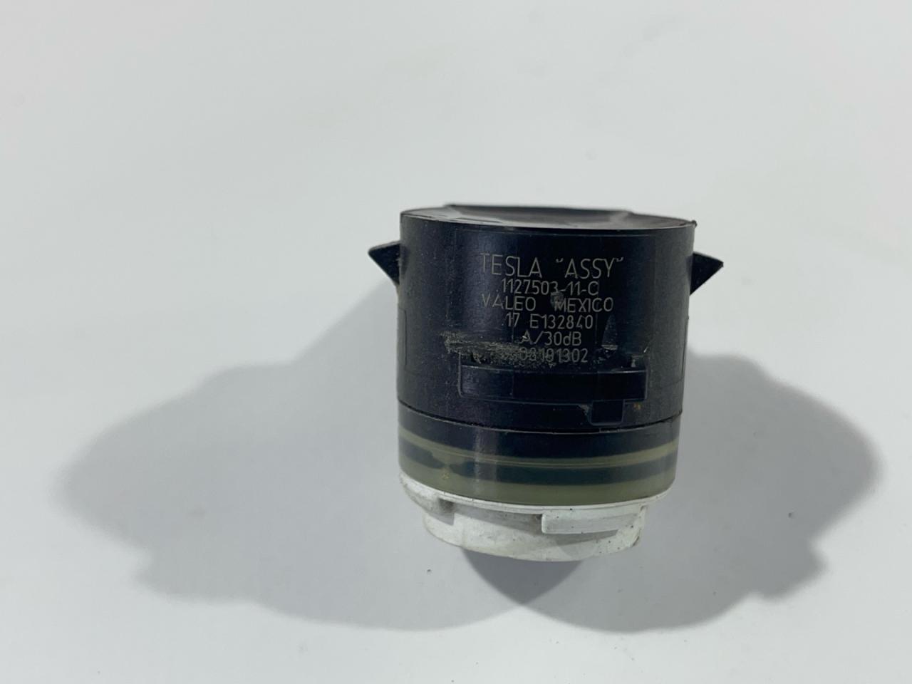датчик парктроника Tesla Model 3 1 поколение 2019, 1127503-11-D - фото №1