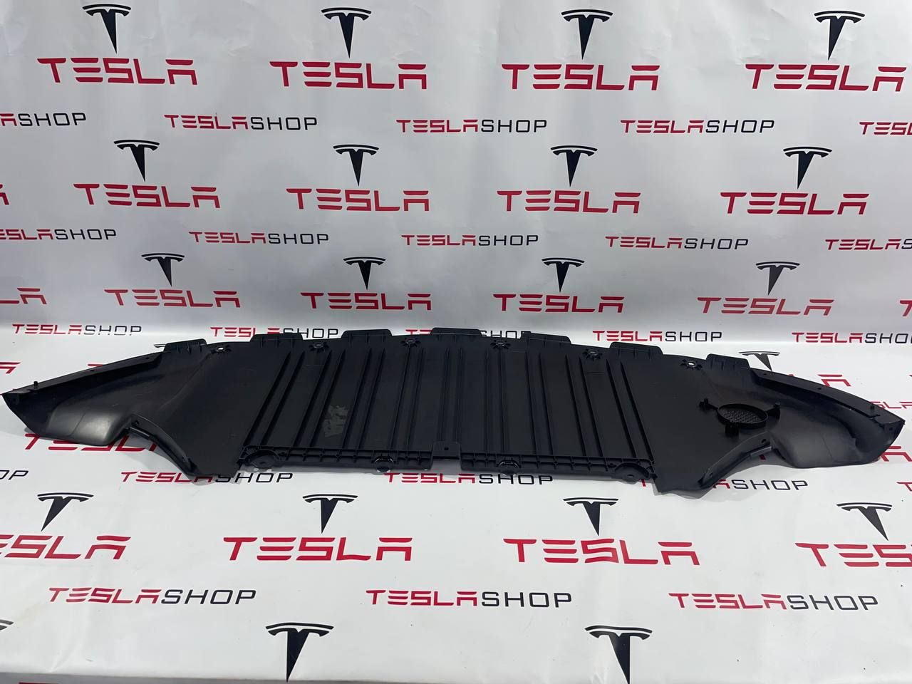 защита бампера (кенгурятник) Tesla Model Y 1 поколение 2022, 1493760-00-A, 1613579-00-A - фото №1