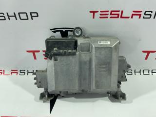 Блок управления BCM (Body Control Module) Tesla Model 3 1 поколение 2019, 1100716-00-D, 1118182-04-H, 1112485-00-A, 1118180-00-B