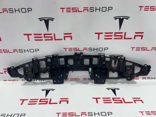 крепление бампера Geely Binyue 1 поколение [2-й рестайлинг] 2025, 6608189435