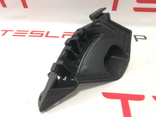 Направляющая крыла (ракушка) Tesla Model X 1 поколение 2019, 1047093-00-H